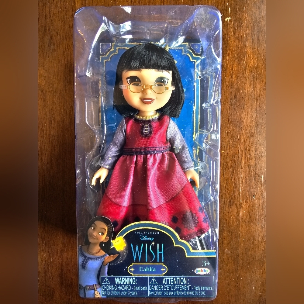 2023 Disney WISH Character Dahlia -‎ New in Package
